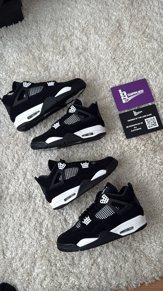 Jordan 4 ‘White Thunder’