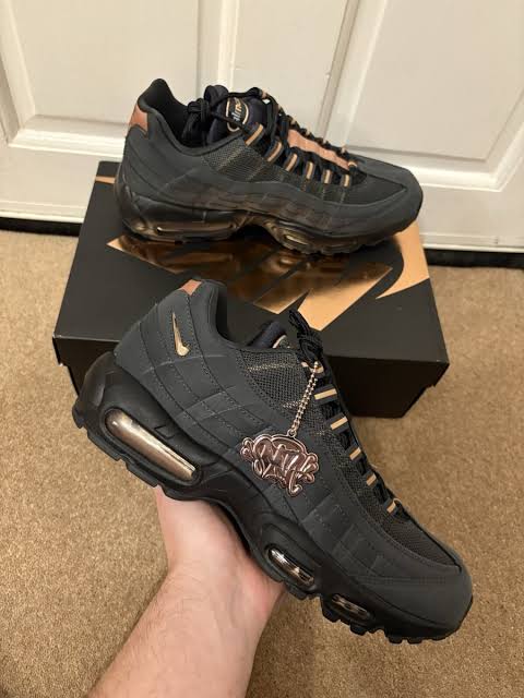 NIKE AIR MAX 95 X SYNA